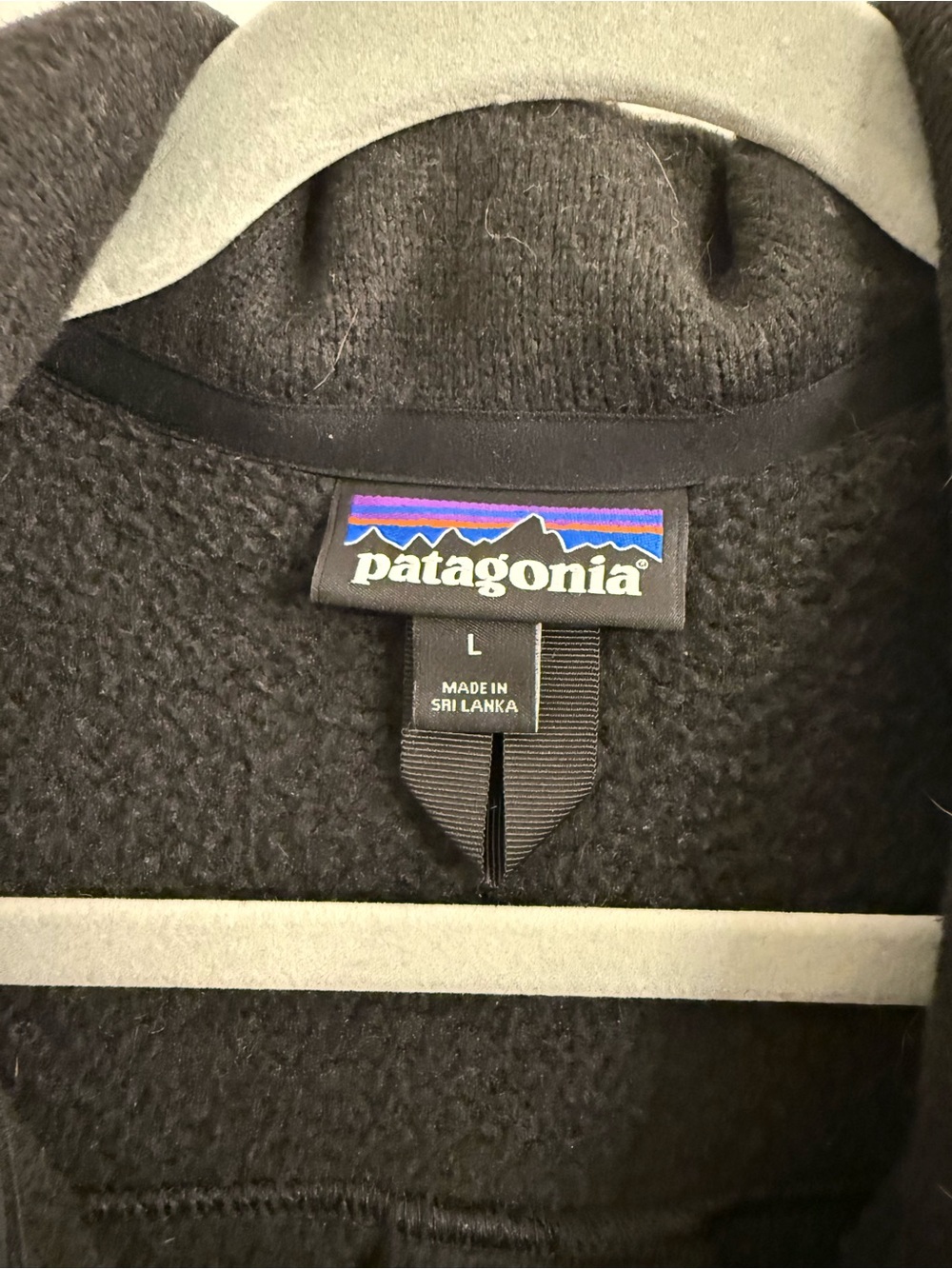 Patagonia women’s Black Fleece Jacket - Classic Warmth